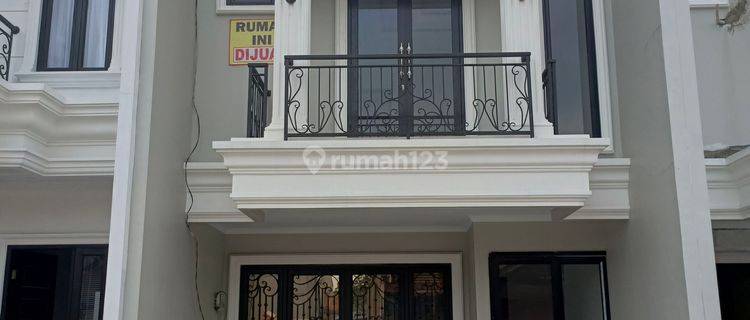 Dijual Rumah Siap Huni Dekat Stasiun Lenteng Agung 1