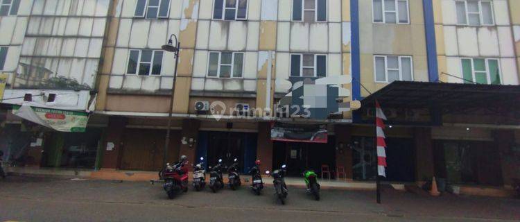 Ruko 3 Lantai di Golden Boulevard Cocok Untuk Perkantoran 1