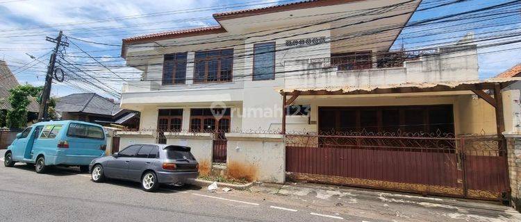 Rumah 2 Lantai Dibawah Njop Hanya Hitung Tanah di Talang Menteng