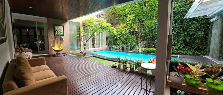 Rumah Mewah Dengan Kolam Renang Di Kota Baru Parahyangan Bandung Barat 1