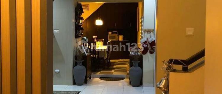 Move-in Ready House in Emerald Bintaro Good -nrl 1