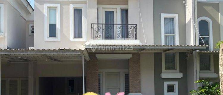 Rumah di Rumah Garnet, Tangerang 1