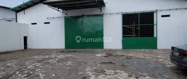 Gudang Strategis Area Luas Raya Tanjungsari Pinggir Jalan 1