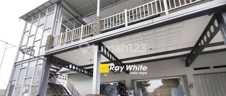 For Sale Shop House in Mertoduyan, Magelang 1