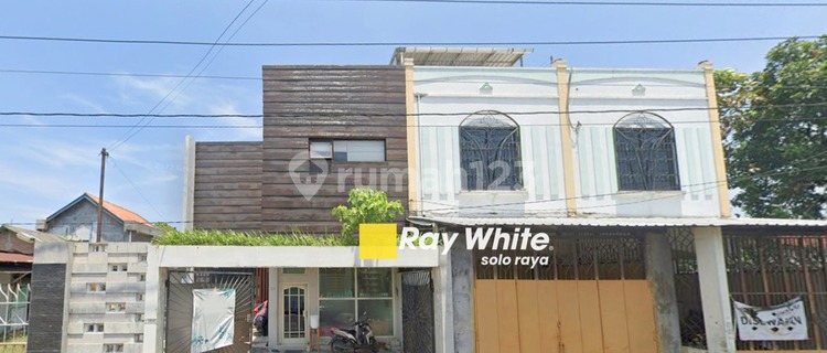 Shop House for Sale in Danukusuman, Serengan 1