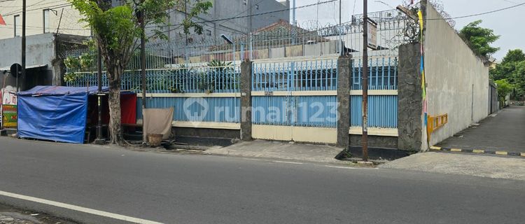 Rumah hitung tanah dekat solo kota di jalan pattimura serengan solo 1