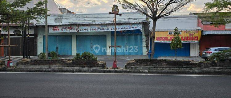 Ruko strategis 1 lantai di jalan yos sudarso kratonan solo 1