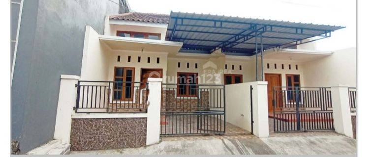 Rumah baru di Sanggrahan Grogol Sukoharjo  1