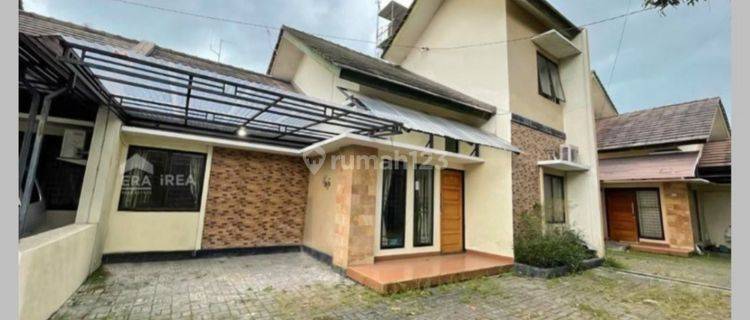 Rumah tengah kota di Kepatihan Jebres Solo Surakarta  1