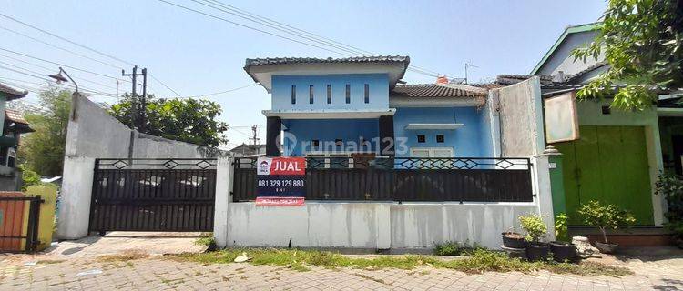 Rumah murah  call 0813-2912-9880 dekat Uns Solo 1