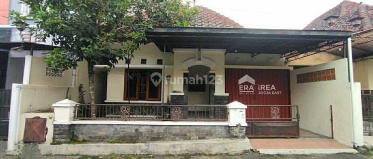 Sewa Rumah Jogja Dekat Bandara Adisucipto 1