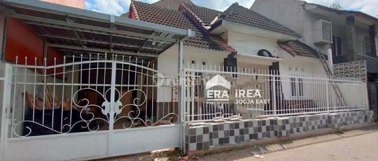 Rumah Sewa Bagus Murah Seturan Sleman 1