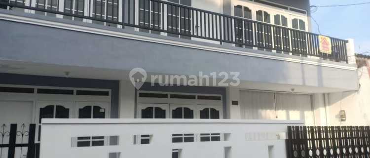 For Sale 3-Story House as Boarding Rooms and Laundry in Beton Mas Timur, Semarang 1