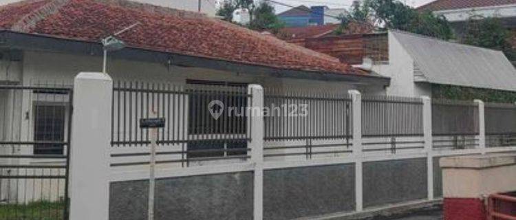 Dijual cepat.. BU rumah di JL Singosari Semarang Bagus 1