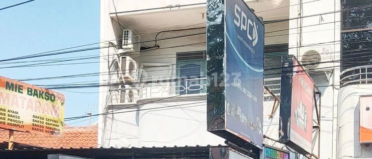 Dijual cepat RUKO 3 lantai luas 100m, SHM, 
di JL Kimangun Sarkoro Kapuran Semarang  1