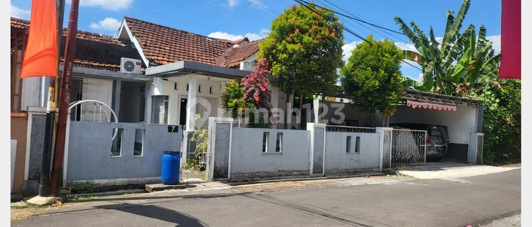 Rumah Bagus, Murah, Full Furnish dengan udara sejuk di Ungaran 1