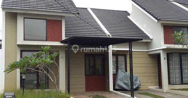 Rumah Satu Setengah Lantai Di Cinere, Jakarta Selatan 1