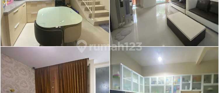 SEMI-FURNISHED HOUSE IN EASTCOAST PARK PAKUWON CITY EAST SURABAYA 1