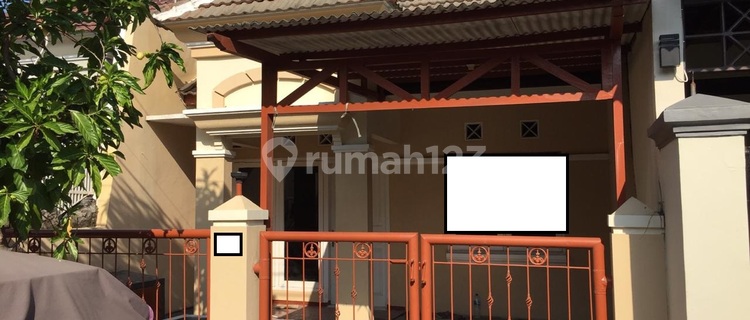 House In Wiguna Gununganyar Surabaya 1