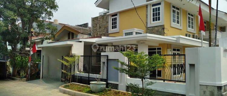 Rumah Disewakan Dekat Sekolah Singapur Lebak Bulus, Jakarta Selatan 1