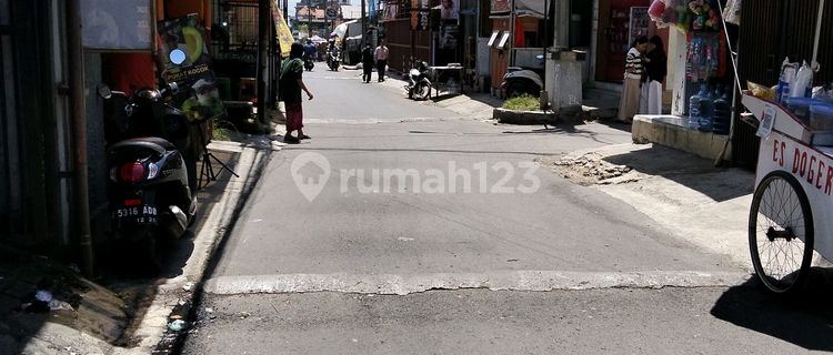 4 Kios Units in Cimindi, Bandung City, Suitable for Selling, Negotiable Price 1