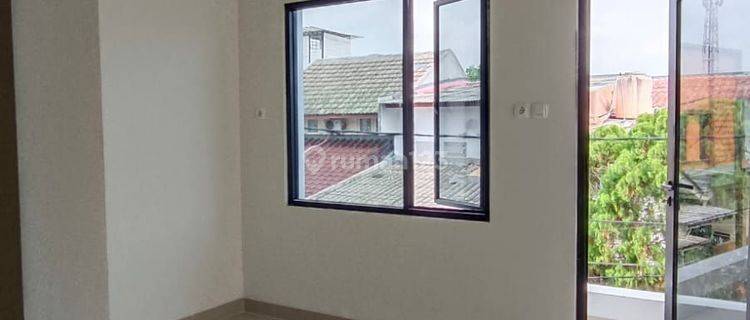 RUMAH PORIS, BARU, 2 LANTAI, LT 38,5/58M², KT2, SHM, HRG 875JT  1