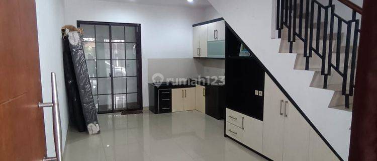 Rumah Green Lake City Siap Huni Tangerang 1