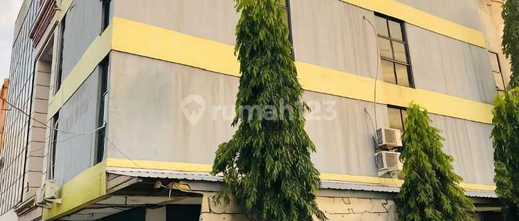 Ruko Tiga Lantai Gayamsari Majapahit 1