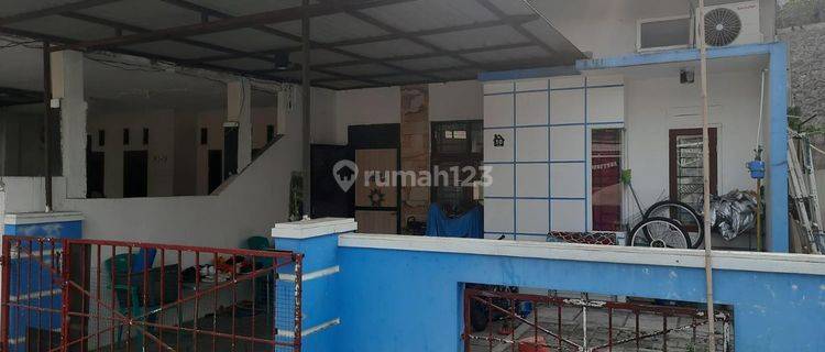 Rumah Pojok Siap Huni di Perumahan Puri Gading Bekasi 1