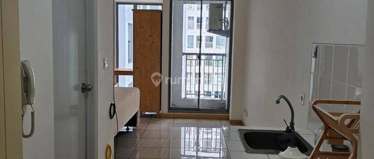 Apartement Midtown Residence Semi Furnished 1