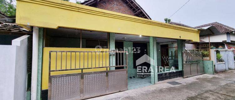 Rumah Murah Dekat Bandara Adi Soemarmo Solo 1