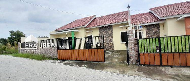 Dijual Rumah Di Karanganyar Area Gor UTP 1