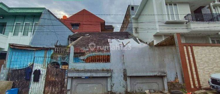 Dijual Rumah Tua Tengah Kota Makassar, Bsr Cocok Buka Cafe/Warkop 1