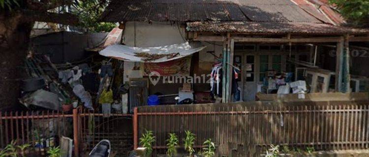 Dijual Rumah Tua Dekat Pantai Losari Makassar 1