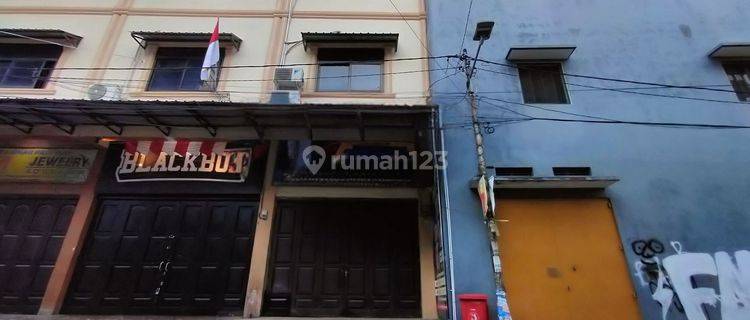 DIJUAL RUKO 3 LANTAI SIAP USAHA TENGAH KOTA MAKASSAR 1