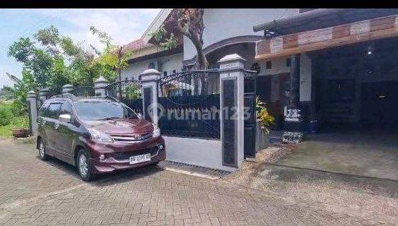 Disewakan Rumah Besar Ada Perabot Gowa 1