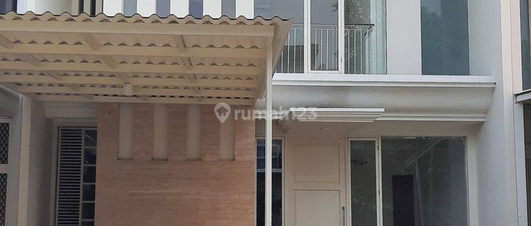 Dijual Rumah Second Siap Huni Di Perumahan Pakuwon City-Palm Beach Cluster Imperial 1