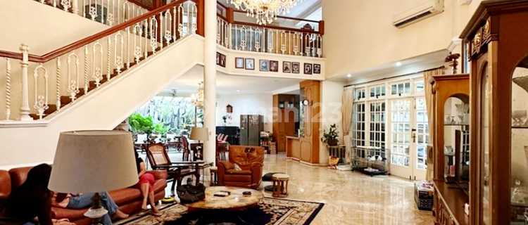 FOR SALE !!! RUMAH HOEK MEWAH DI KERTANEGARA JAKARTA SELATAN 1