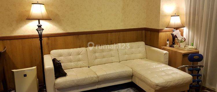 Sewa Apartemen Thamrin Executive 2 Bedroom Lantai Sedang Furnished 1