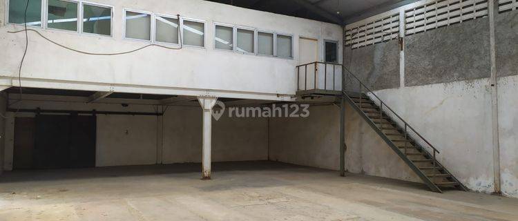 Gudang Disewakan Jalan Bisa Lewat Container 40 Feet Di Pamulang, Tangerang Selatan 1