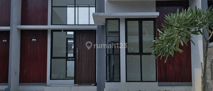 Rumah Baru SHM di Aurora View, Bogor 1