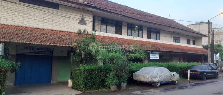 Rumah Lama, Harga Di Bawah NJOP, Di Ciroyom 1