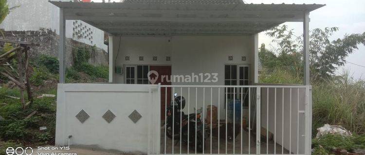 Rumah murah bonus kanopi Pudak payung, banyumanik semarang SHM 1