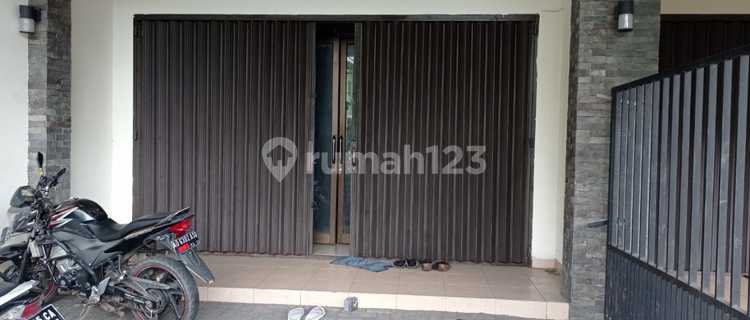 Good Kartasura Shop House, Sukoharjo Freehold Title 177 m2 1