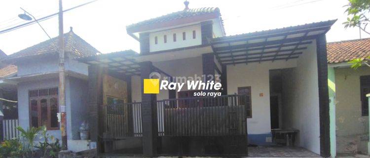 Dijual Rumah di Perum Puri Hutama, Klaten 1