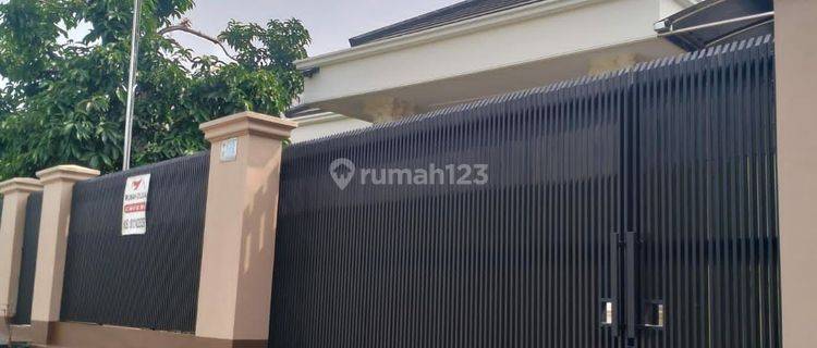 Rumah Lux Semi Furnish Jatiraden Krangan Bekasi Kota 1