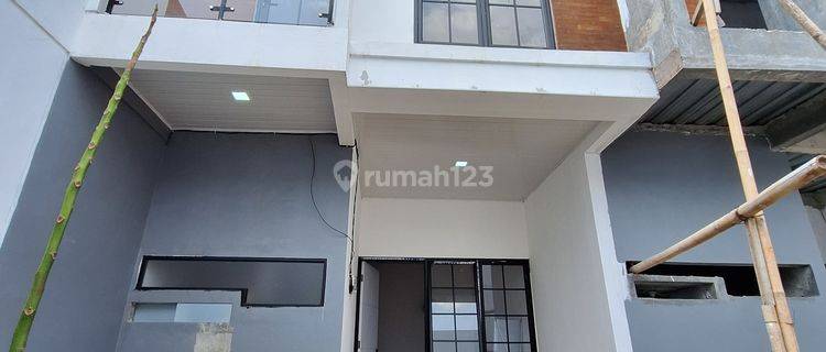 S751.rumah 2Lt Minimalis Modern Dp0 Nempel Graha Raya Bintaro 1