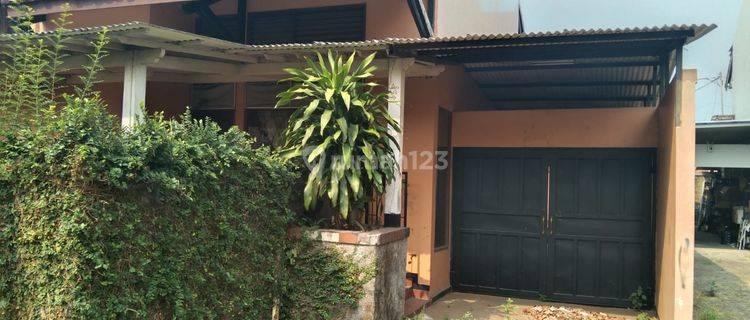 Bagus, Unfurnished, 3 Kamar, di Aria Putra, Ciputat, Cocok Utk Hunian Keluarga 1