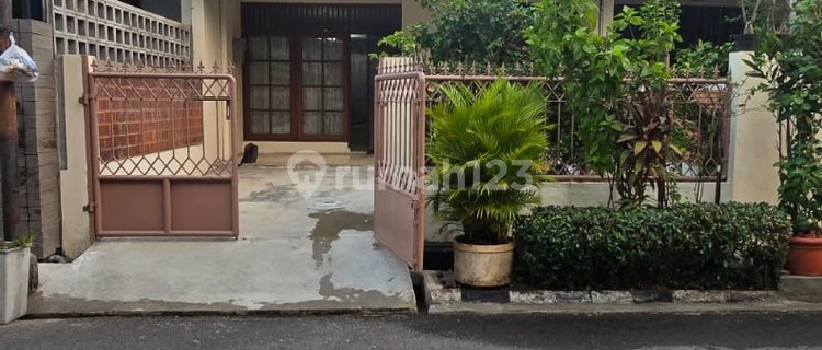 Rumah Pondok Indah Bangunan 1 Lantai Hadap Utara 1
