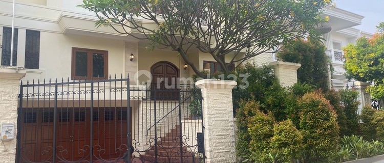 Luxury Design House Pondok Indah Spool 1